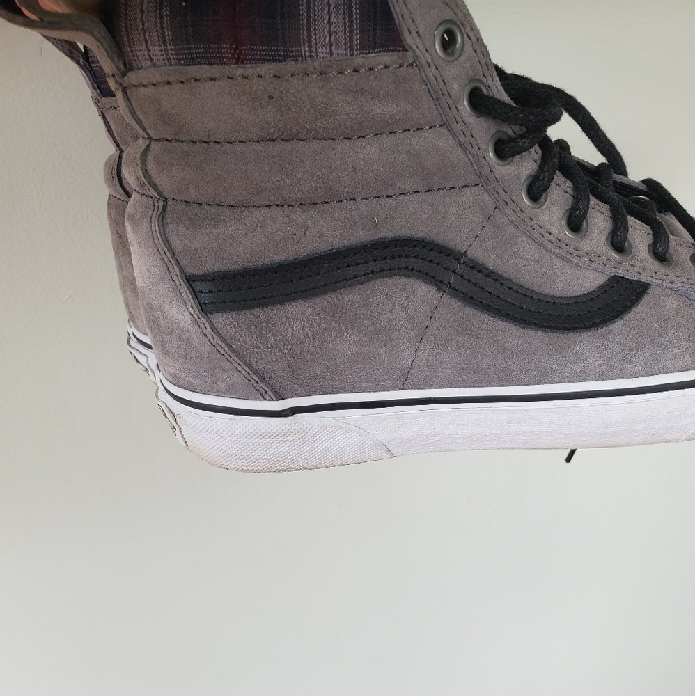 ❗SOLD❗Vans SK8-HI MTE in Pewter Gray w/ Plaid Trim - Picture 5 of 8